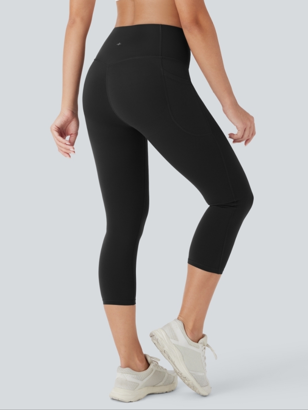 Women’s Black High-Rise 7/8 Active Leggings